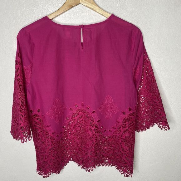 Chicos Hot Pink 3/4 Sleeve Cutwork Popover Blouse Size 1 (US size 8/10) - Picture 7 of 10
